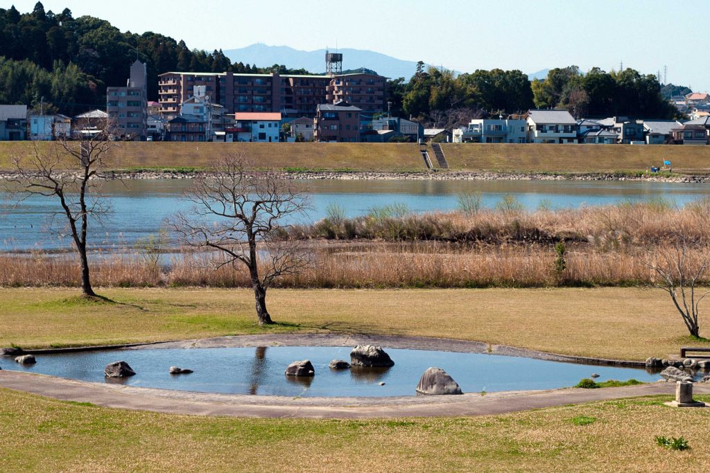 宮崎市大淀川親水公園の池のイメージ