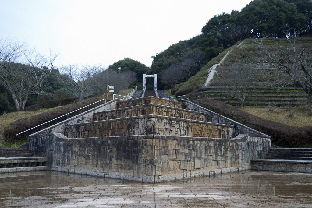 宮崎市久峰総合公園の展望台の階段